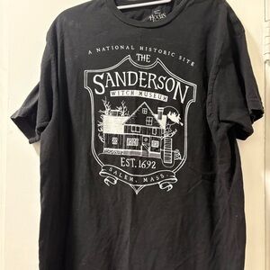 Hocus Pocus Graphic T-Shirt